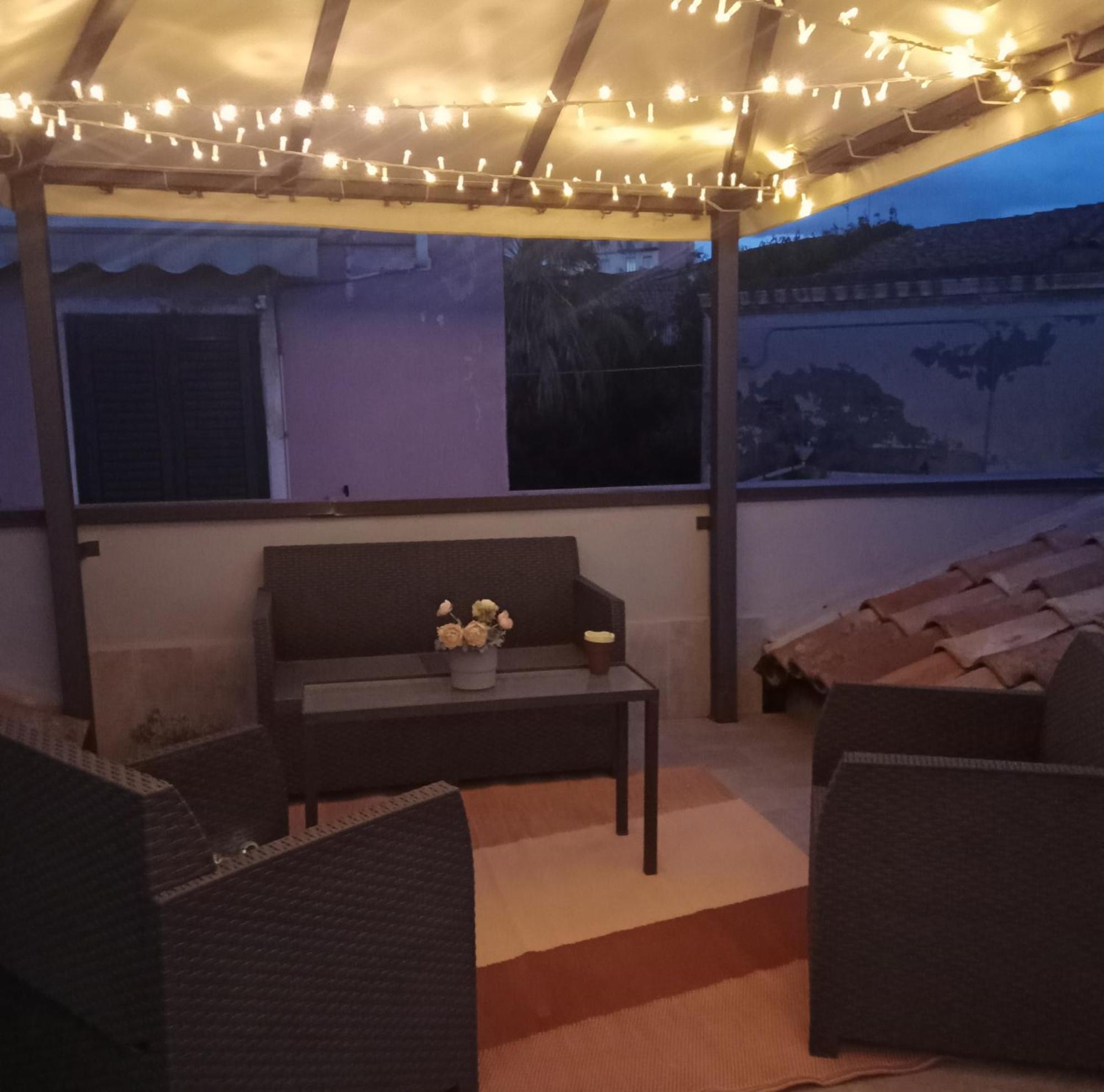 أتشيريالي Narciso Boutique Apartment المظهر الخارجي الصورة