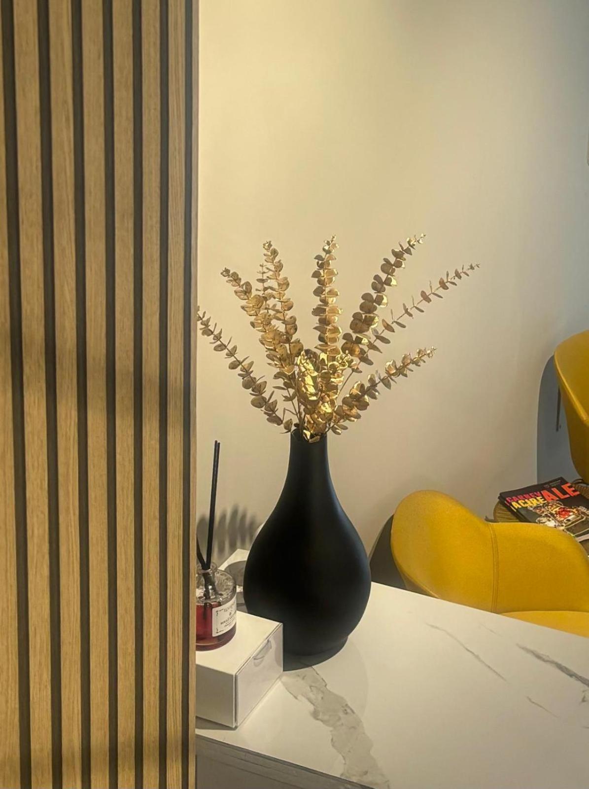 أتشيريالي Narciso Boutique Apartment المظهر الخارجي الصورة