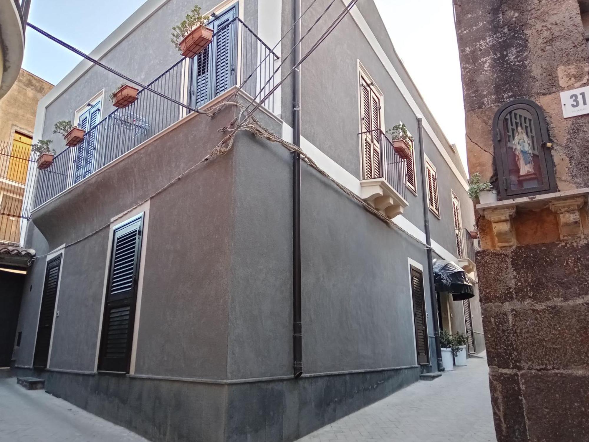 أتشيريالي Narciso Boutique Apartment المظهر الخارجي الصورة